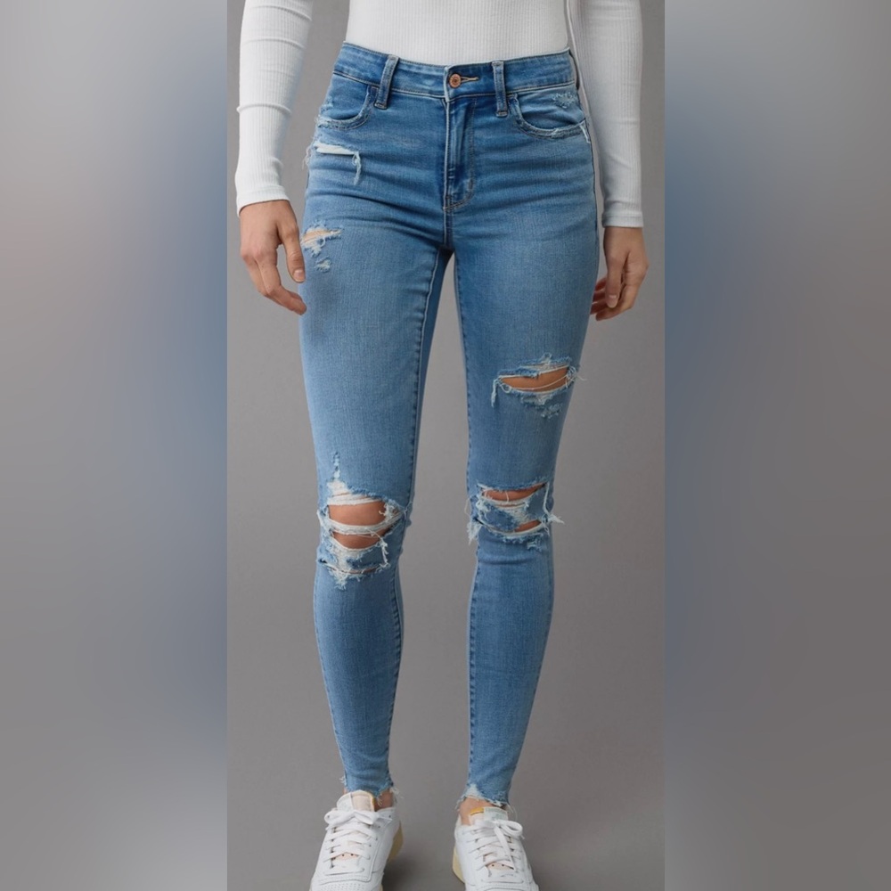 American Eagle Next Level Ripped High-Waisted Jegging, Size 6 X-Short, BNWOT